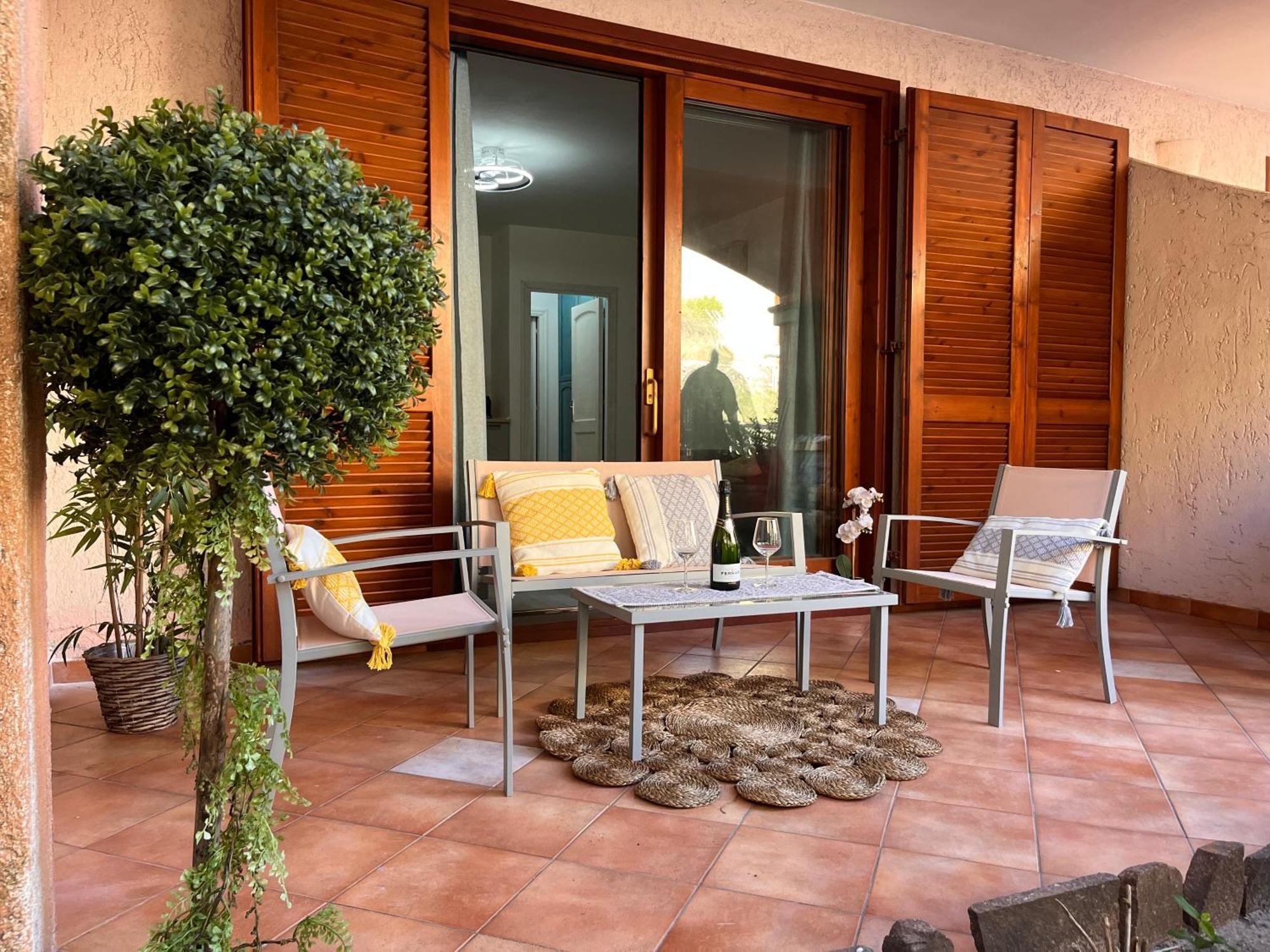 Shardana 3 - Relax A Due Passi Dalla Spiaggia Castelsardo Εξωτερικό φωτογραφία